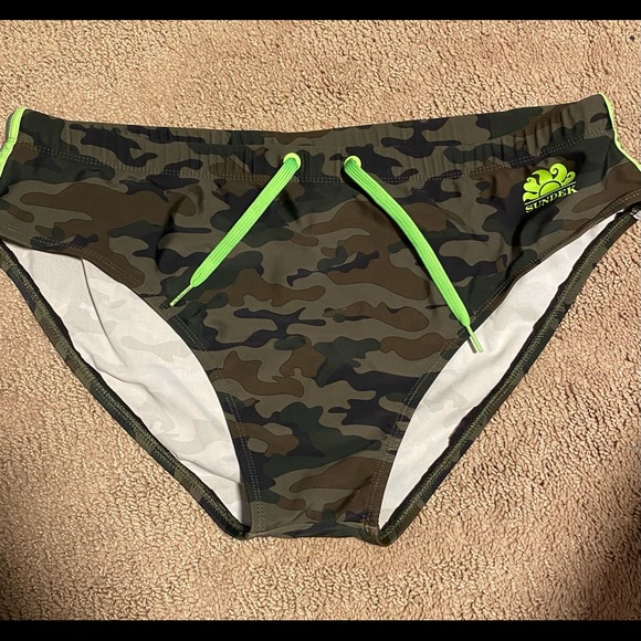 Sundek mens camo swim brief F 105 I 56 (3X) US 40 D 9 GB 42 - Picture 5 of 6